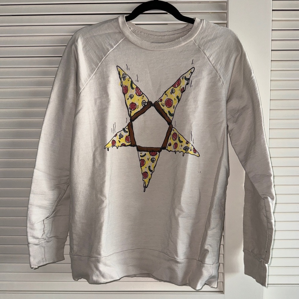Unif pizzagram graphic sweatshirt size M.